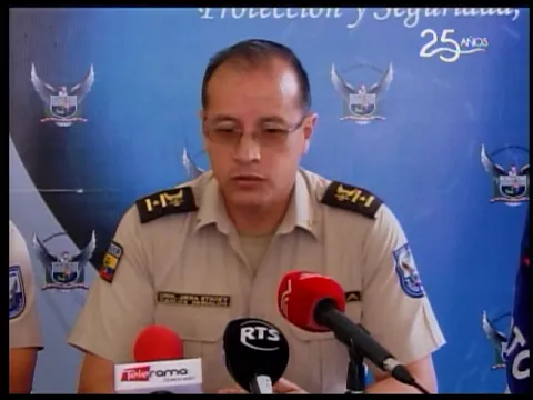 Tres detenidos por robo en un local de comidas