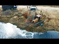 Download Lagu Well Done! Good Operation Bulldozer Helping 25ton Dump Truck Rear Wheel Was Stuck by Landslide