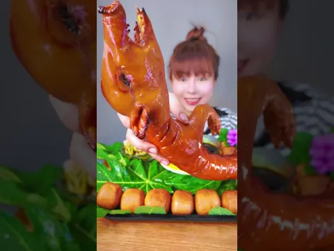#shortvideo eating Roasted pork #linhasmr