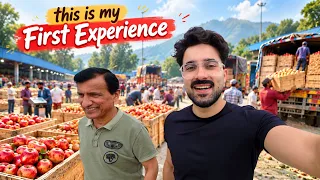 Aaj Hum Gaye Apple Bechne Fruit Mandi || Village Life || Jyotika and Rajat