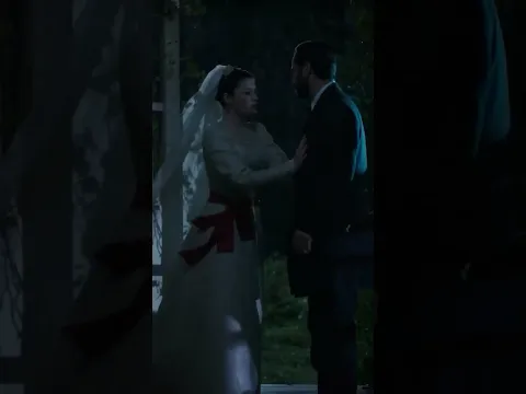 قبّلت حبيبها السابق يوم زفافها