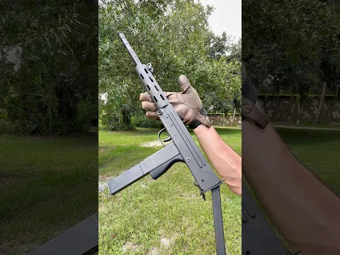 What is this weird looking MAC 11 long boy?