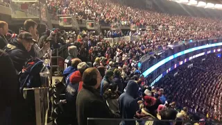 Gillette Stadium crowd sings Bon Jovi during AFC Championship game