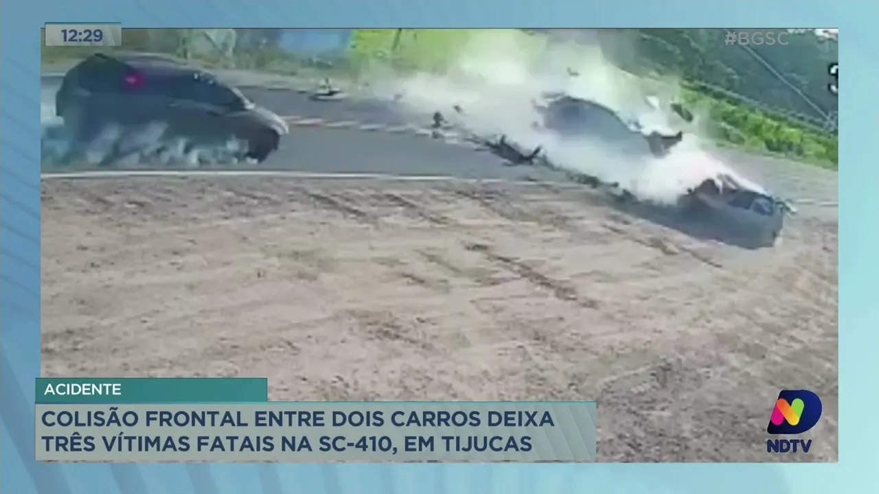 Colisão frontal entre dois carros deixa três vítimas fatais na SC-410, em Tijucas