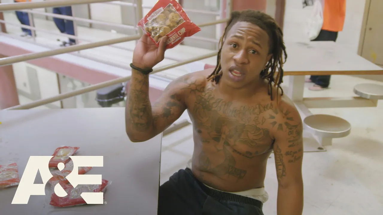 60 Days In: How to Make a Doo-Wop Cake: "Best Jailhouse Snack Ever" (Season 6) | A&E