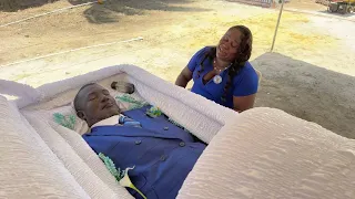 Highlight 41:38 – 46:38 from Clinton Allayious Harris funeral service