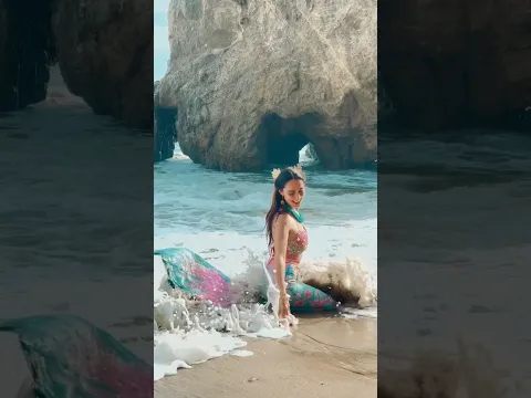 Happy mermaid splashes up on shore #h2o #mermaid #fantasy #beach #california #cute #happyvideos