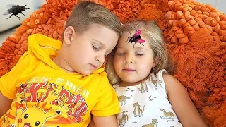 Download Roma and Diana vs Pesky Flies! Аnd other Fun Stories by Kids Roma Show MP3