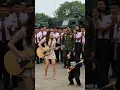 Download Lagu Funny Monkey Playing the Guitar After Military School Kids March Off! #monkey #monkeycute