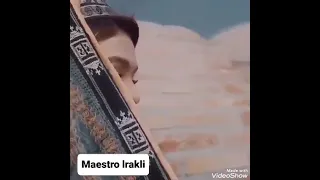 عبد الحليم حافظ أنته شايف الحب كلو عيون وهمس 