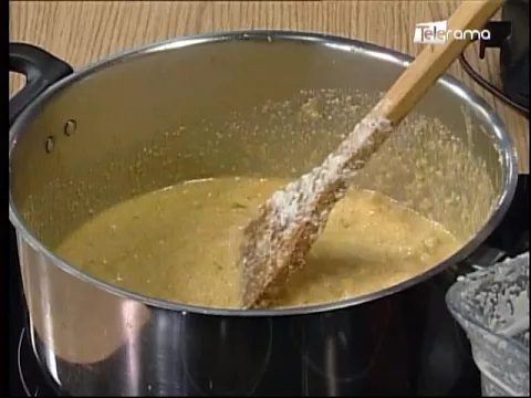 Sango de camarones y choclo 