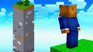 Minecraft But Damage Deletes Chunks