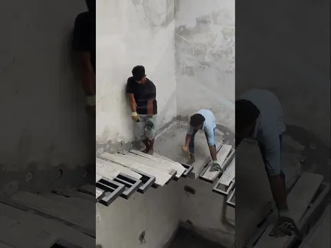 The owner of this house took a huge risk.