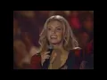 Faith Hill live - It matters to me - Stronger - There you'll be