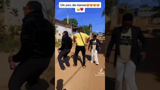 Mathurin Doto Le Comédien Redoutable Béninois Ramka Le Parisien En Mode Dahoue Doto 