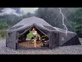 Download Lagu LUXUEUS KAMPEREN IN DE REGEN MET DE GROOTSTE OPBLAASBARE TENTEN AAN ELKAAR ☔