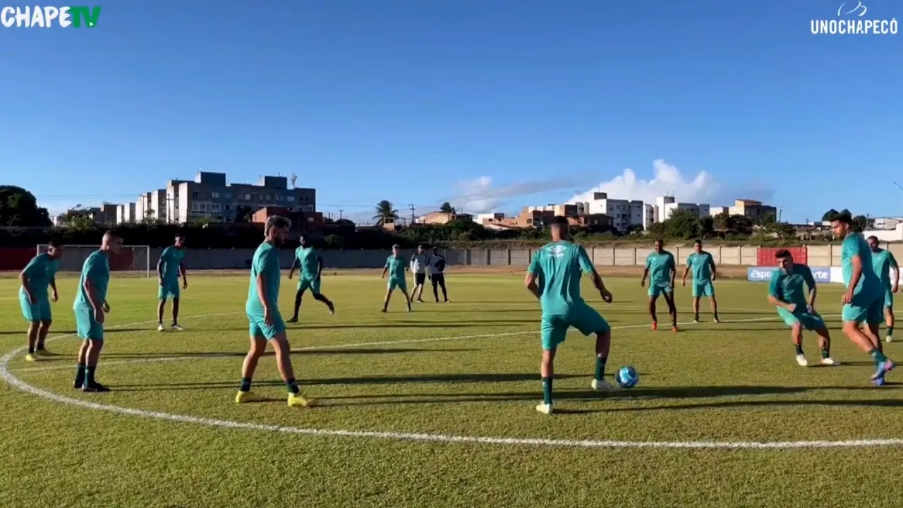 Chapecoense tenta sair da crise contra o ABC, fora de casa