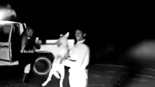 هددوني بذيب  فالجبل والذيب فتاك   ثم جيته   وروضته وصار الذيب جني بدر الشمري دندنها