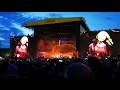Dave Grohl sings My Hero with daughter Violet Grohl Foo Fighters Live Leeds Festival 2019