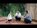 Download Lagu CEO Tuan en de alleenstaande moeder spelen met baby Na als een klein gezin.