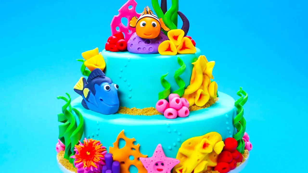 FINDING NEMO CAKE - NERDY NUMMIES