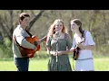 Download Lagu I Don't Want to Miss a Thing - The Petersens (LIVE)