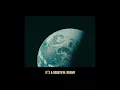 Noel Gallagher’s High Flying Birds - It's A Beautiful World (Official Lyric Video)