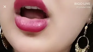ديوث مرته زعلانه وينبح لبنت في بث مباشر بيكو لايف بيكو  تيك توك        ملكه دندنها