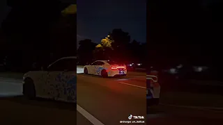 اشيل كلبي اذبه تعبني الله يتعبه ماريده اغاني سباق سيارات اشترك بالقناة 