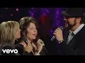 Download Lagu The Isaacs - The Three Bells [Live] ft. The Isaacs