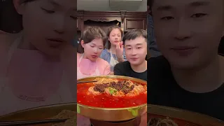 【大食い 】超激辛の生タコ 、中華料理はユニクですね！日本人なら出来ないな。。。！シーフドチャレンジ 、パート กุ้งลายเสือ กุ้งล็อบสเตอร์ ผัดต้มแบบชาวประมง