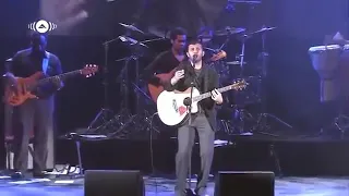البعد عنك خوف وانا ع الرجوع ملهوف   لكن هعود ازاي ومكاني كله ضيوف  دندنها
