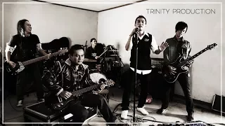 naff seharusnya kita official music video