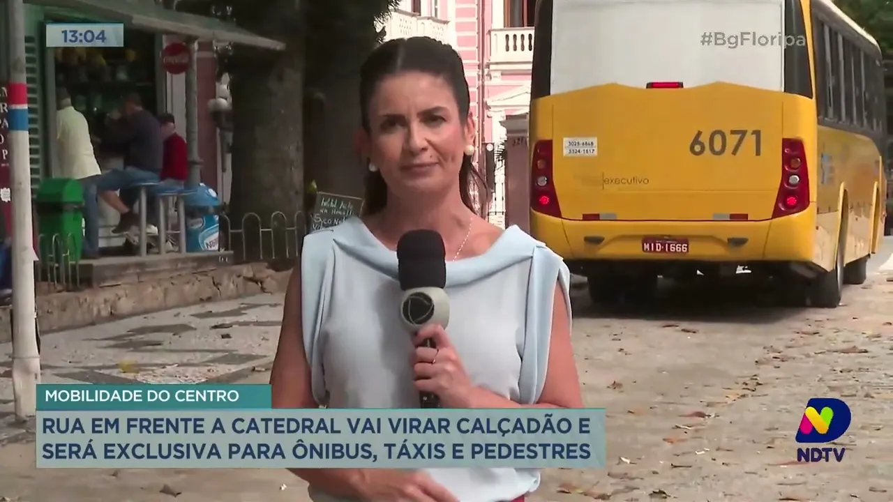 Rua em frente a catedral de Florianópolis será exclusiva para ônibus, táxis e pedestres