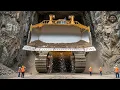 Download Lagu Extreme Dangerous Bulldozer Operator Skills That Almost Ended in Disaster #27