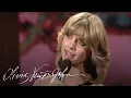 Download Lagu Olivia Newton-John - Take Me Home Country Roads (The Val Doonican Music Show, May 21st 1977)