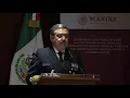 Almirante Eduardo Redondo Arámburo en entrega de condecoraciones a militares
