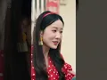 瘸腿男子被護工欺負，只有女孩上前幫助他，怎料他竟是戰功赫赫的軍官，對她一見鍾情以身相許，發誓只寵愛她一人！#短劇 #打臉 #drama #愛情 #甜寵 #romance