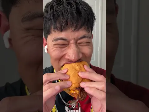 Vietnamese Crystal Candy 🇻🇳 vs American Chicken Sandwich 🇺🇸