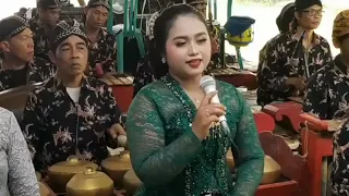 Download Ladrang Asmorondono terbaru saking  mbak Dwi 2023 nggeh Niki,sareng karawitan klasik Sekar Laras MP3