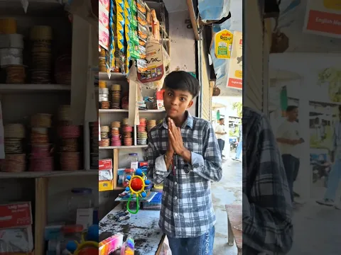 ghar ka sasta artist 😂😂 #trendingshorts #youtubeshorts #viralshorts #comedy #funny #shorts #short
