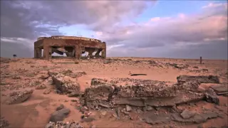 هنا هنا اصبح المجد عاد يشدو بالغنا 