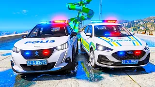 FRANKLIN PAHALI TÜRK POLİS ARABALARI İLE HAVUZA PARKURUNDA - GTA 5 MODS