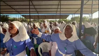 anonzwa tikamunamata pastor c vhengere u0026 zvapupu zvajesu apostolic church mahusvu bishop chirwa