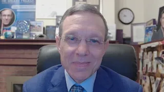 ufo files space shuttle pics probably space trash avi loeb says newsnation prime