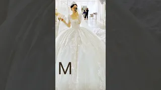 اختياري فستانك حسب حرفك 