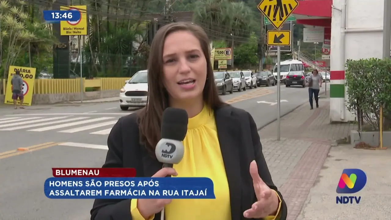 Blumenau: homens são presos após assaltarem farmácia na rua Itajaí