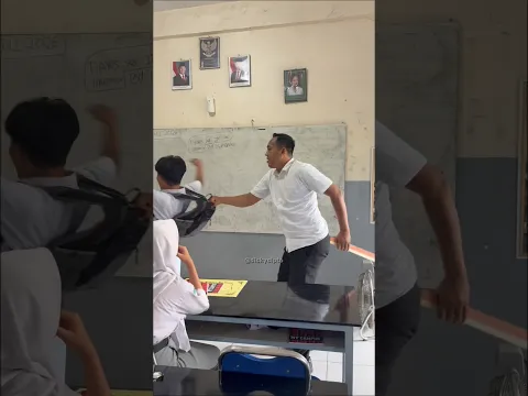 Zua telat mau kabur aja