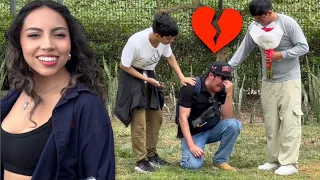 Le propuse matrimonio a mi novia y lanzó el anillo al mar 😔💔 (BROMA cámara escondida)