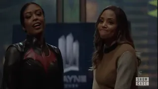 batwoman series finale final scene